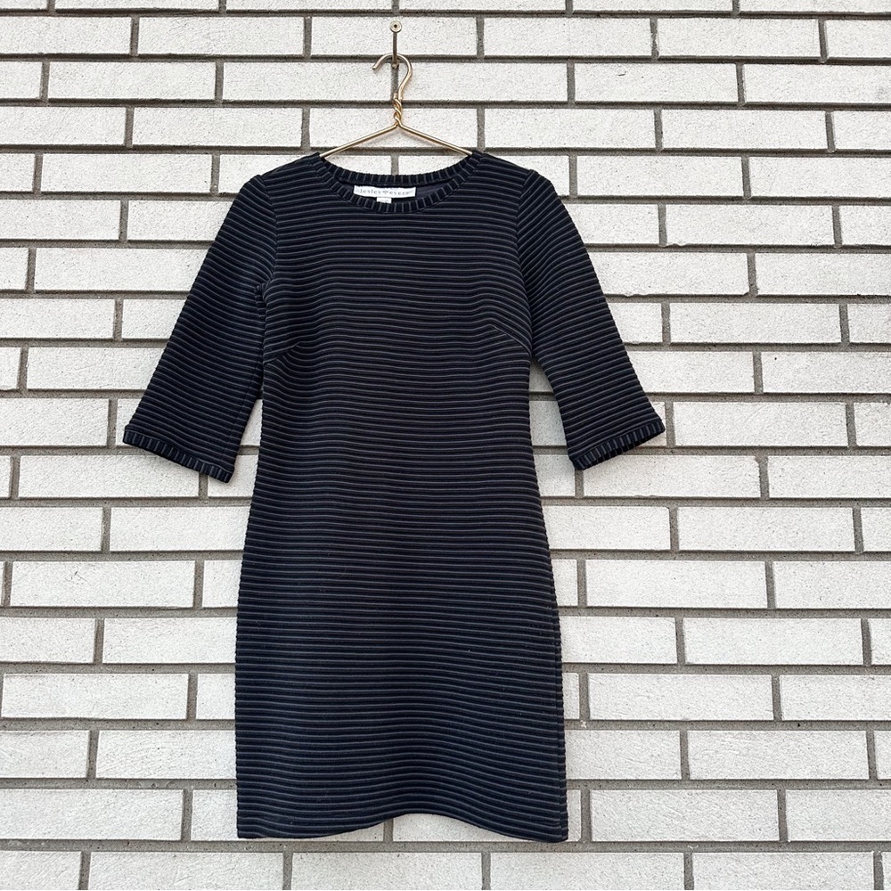 Lesley Evers Dress Miranda 100% Austrian Wool Black Gray Ribbed Knit 3/4 Sleeve